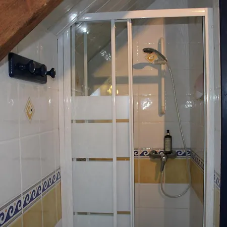 Domaine Des Pieris - D'hotes Guest house
