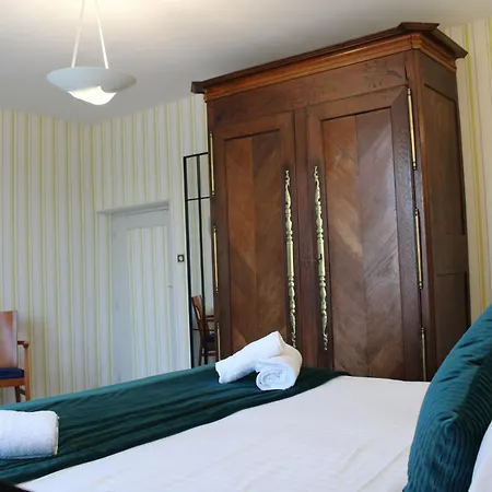 Domaine Des Pieris - D'hotes Guest house *