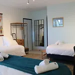 Casa de hóspedes Domaine Des Piéris - D'hôtes 3*