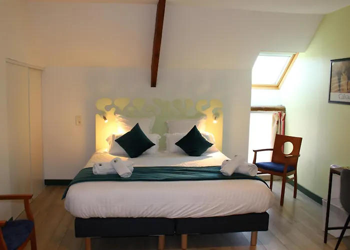Guest house Domaine Des Pieris - D'hotes 3*